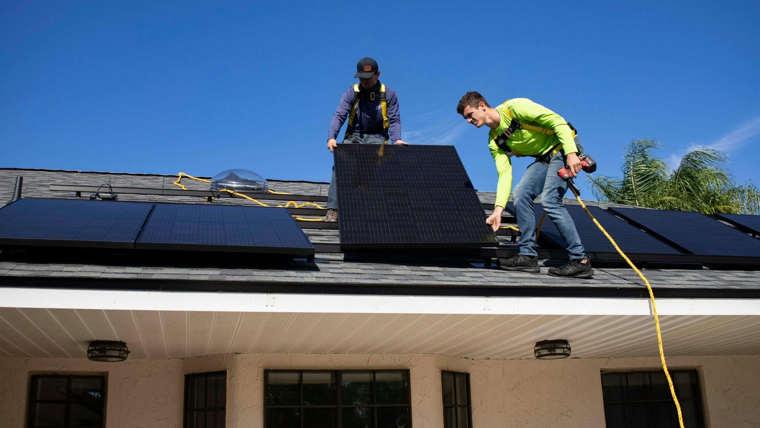 Panneaux solaires plats | SyndicusOnline